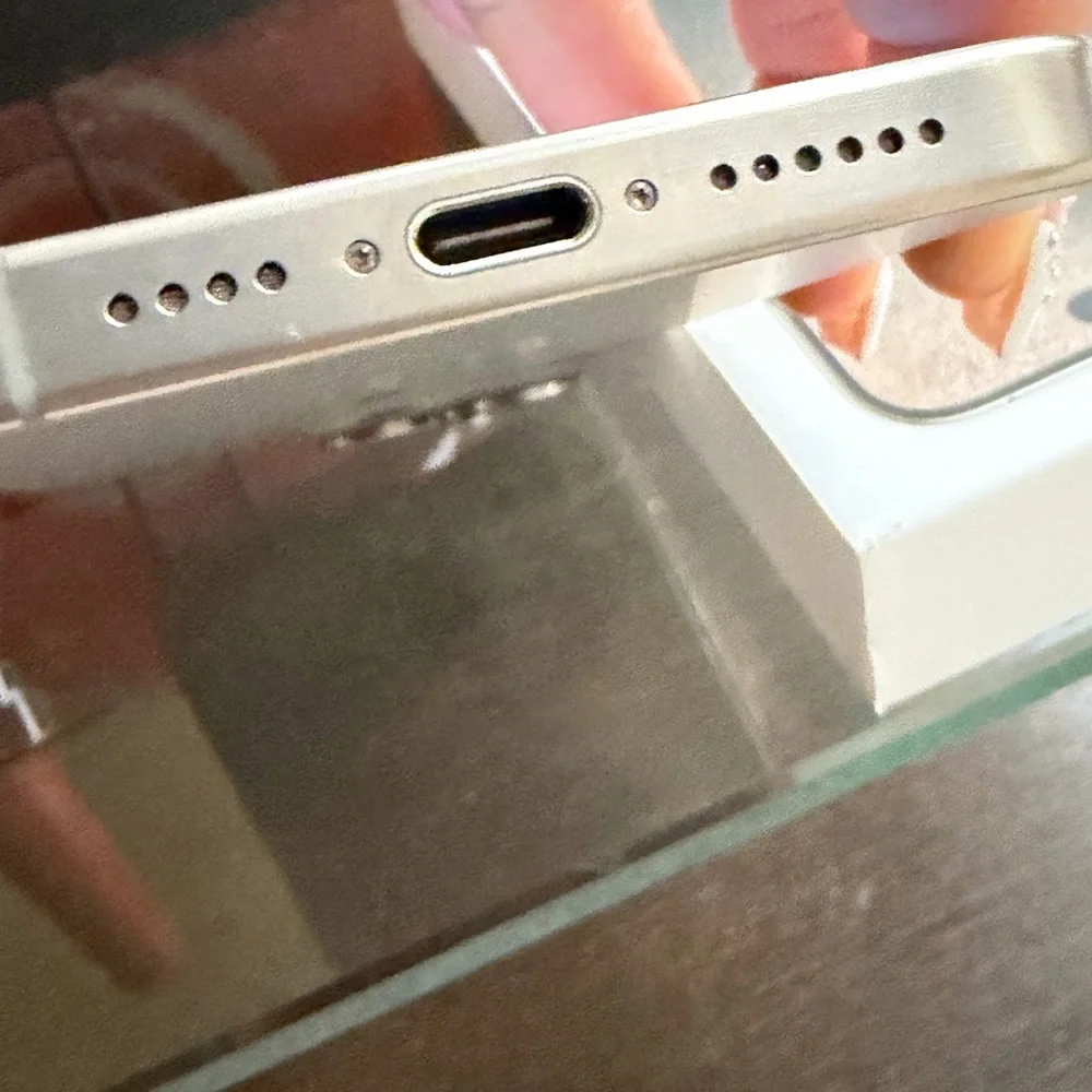 Apple iPhone 15 Pro Max - Everything included 1 TB (Verizon carrier)